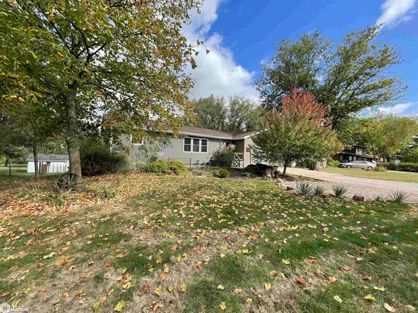 1319 E Grant St, Centerville, IA 52544