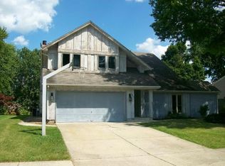 5944 York Rd, South Bend, IN 46614