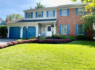 912 Hawthorn Rd, Allentown, PA 18103