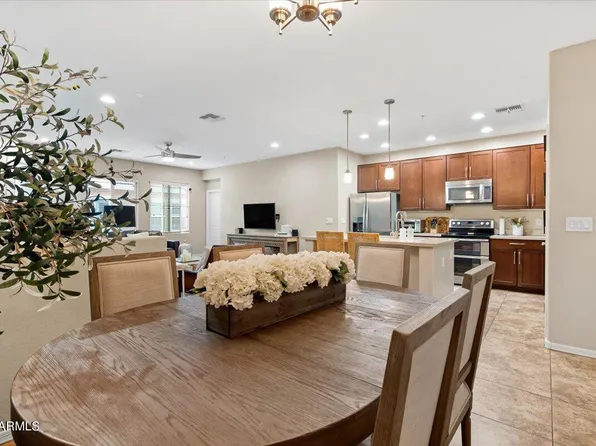 5550 N 16th St APT 140, Phoenix, AZ 85016