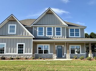 502 Bella Notte Cir, Warner Robins, GA 31088