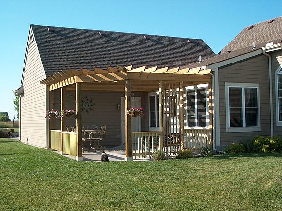 back of house with Pergola