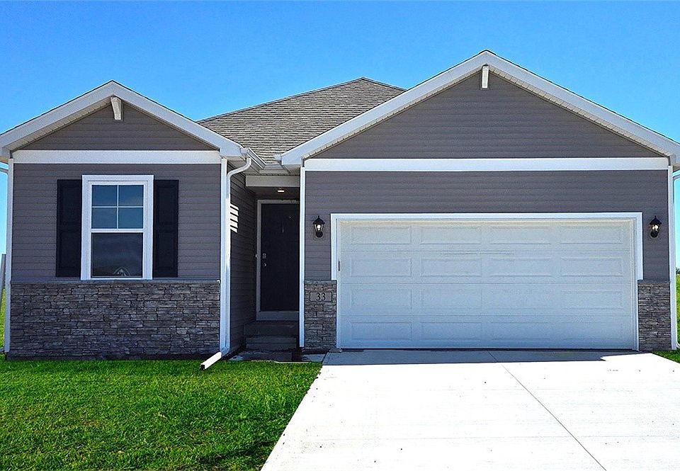 1st image of 2592 SE Creekhill Way