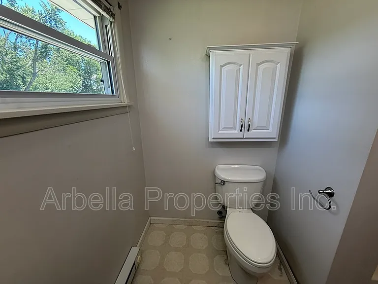 2239 Buckingham Rd — Photo 18