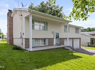 1716 Wagon Tongue Ln, Knoxville, TN 37931