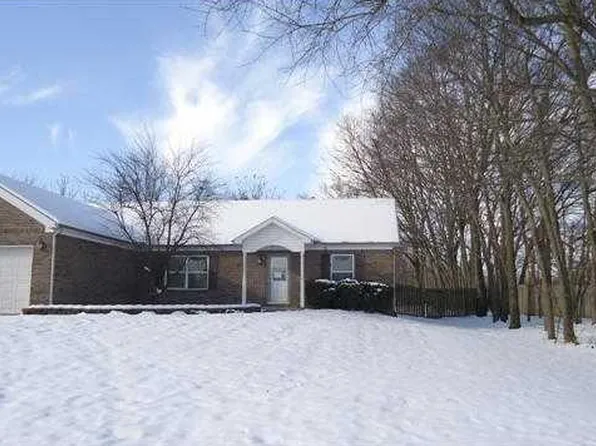 1082 S Teresa Dr, Martinsville, IN 46151