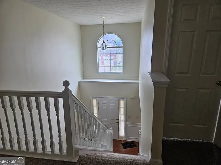 170 Dairyland Dr — Photo 2