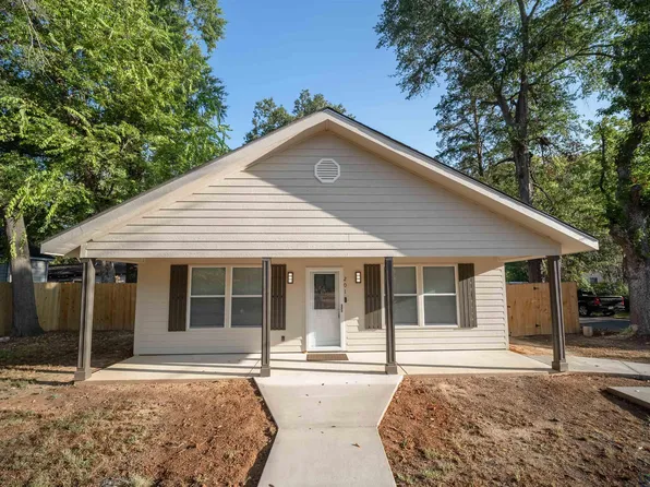 201 Medill St, Marshall, TX 75670