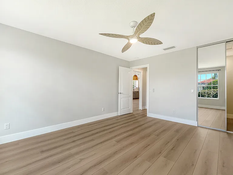 5533 Avellino Pl — Photo 15