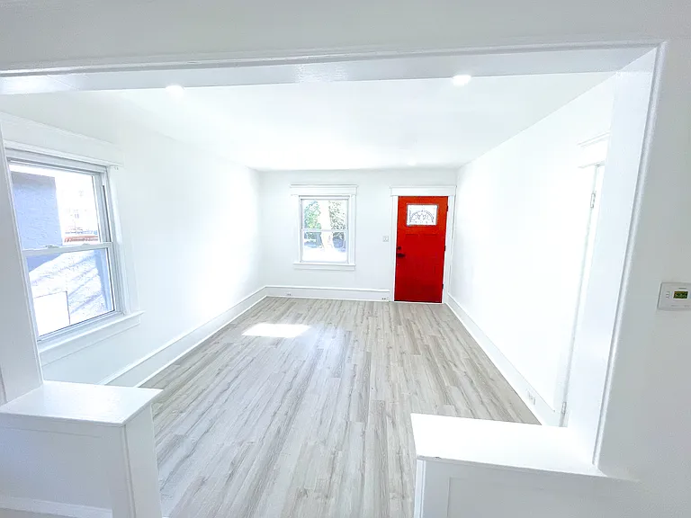 729 Merrick Ave — Photo 2