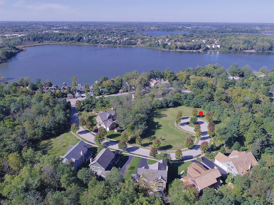 1st image of 433 Woodland Trl
