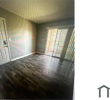2 bed, 980 sqft, $1,500 — Photo 2