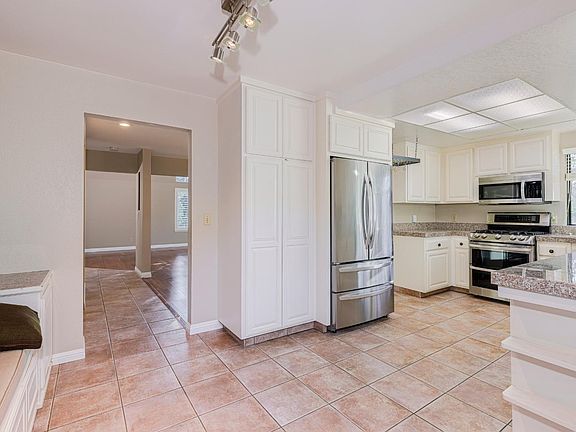 5th image of 4718 Santa Rosita Court
