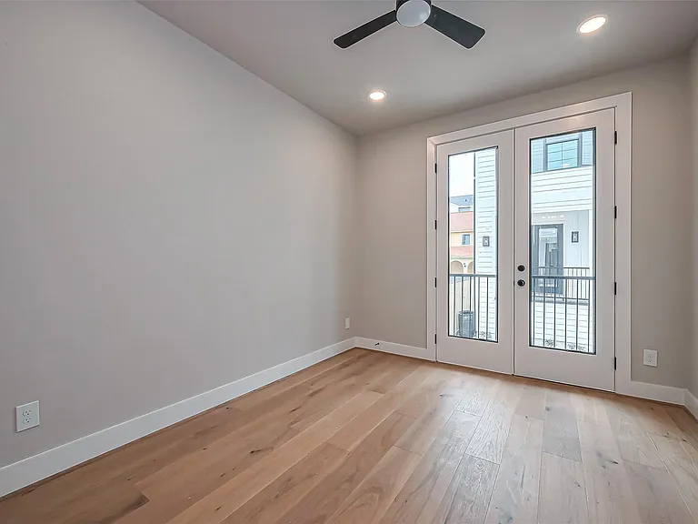 1222 W 24th St #D — Photo 18