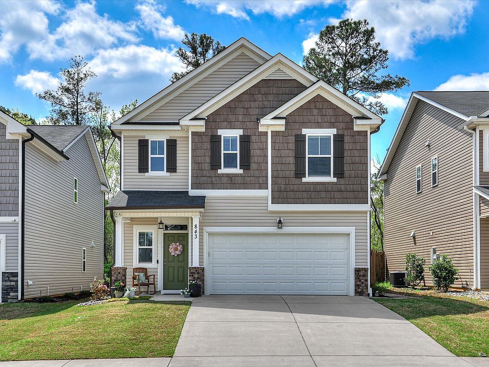 1st image of 843 Elsie Drive