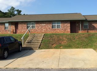 724 Ponta St #B, Marion, MS 39342