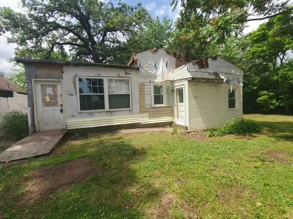 602 3rd Ave, East Moline, IL 61244