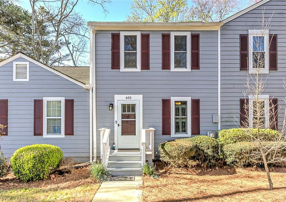 1st image of 403 Oak Harbor Ct
