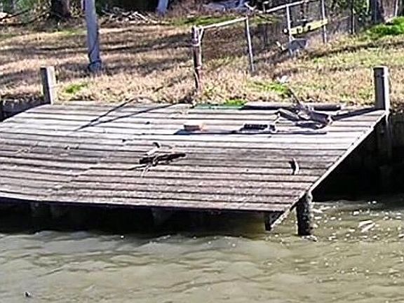 2nd image of 1810 Cove Park Dr