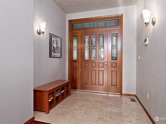 5th image of 1380 E Island Lake Drive
