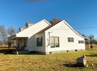 1100 Fm 1158, Clarksville, TX 75426