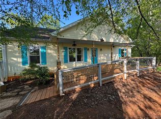 641 Cutoff Rd, Jasper, GA 30143