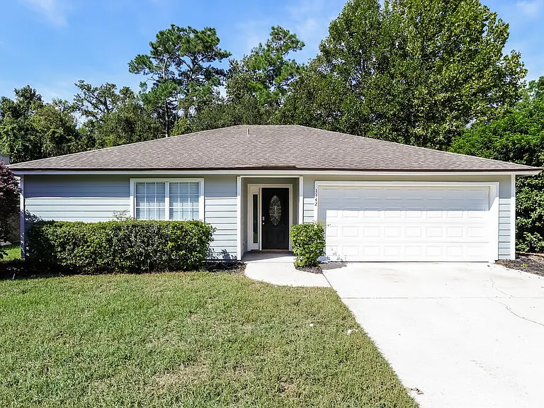 1142 Windy Willows Dr — Photo 1