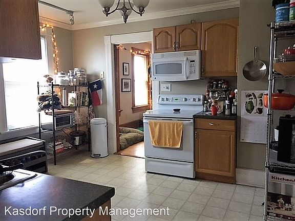 3rd image of 1832-34 N Warren Ave #9995011
