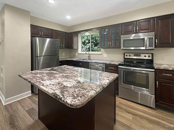 4th image of 4384 Airymont Ct