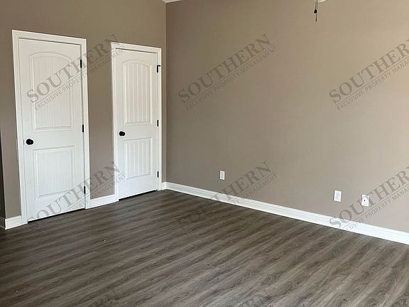 3rd image of 103 Skees Rd #11