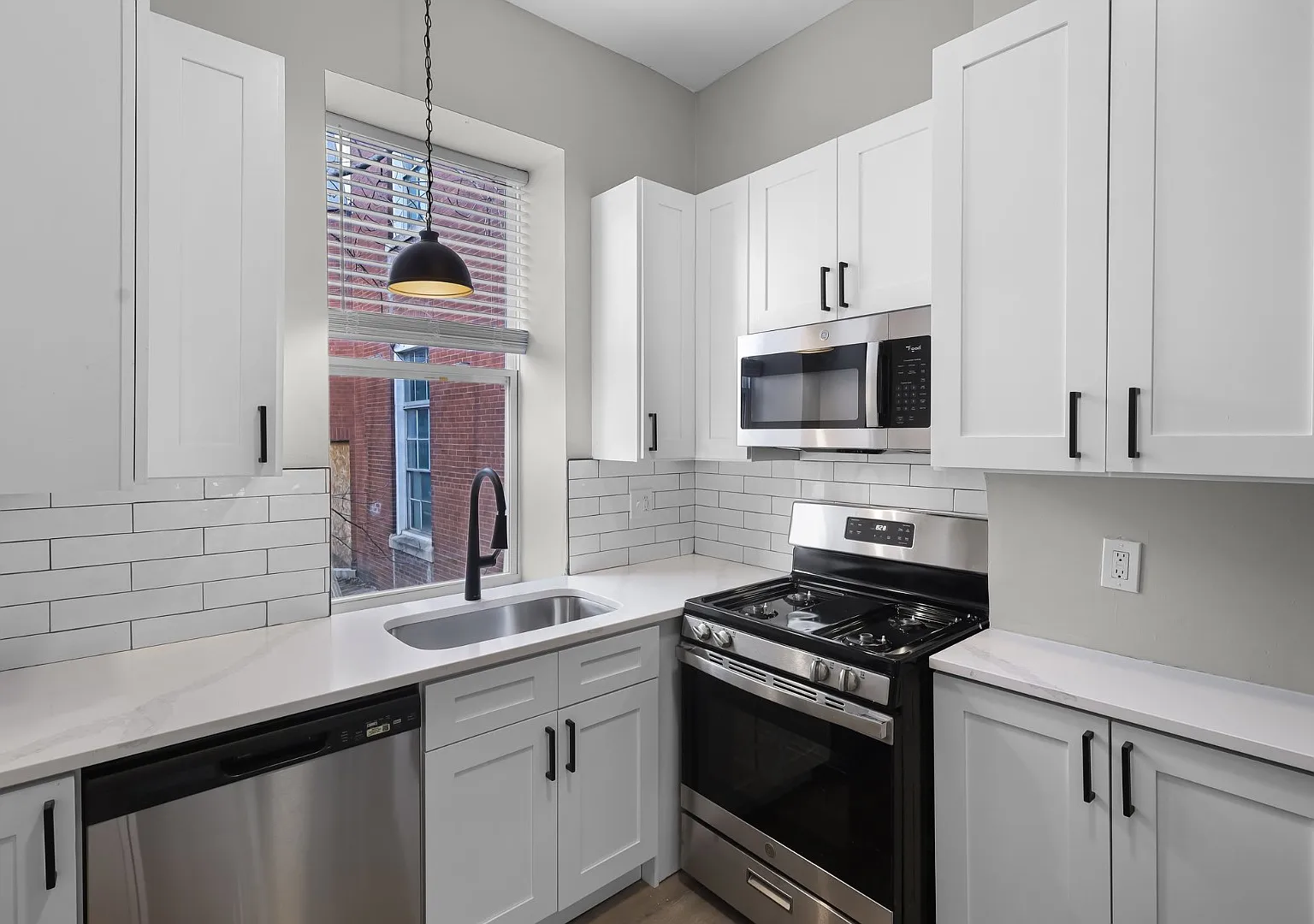 1815 South 8th Street - 1817A — Photo 2