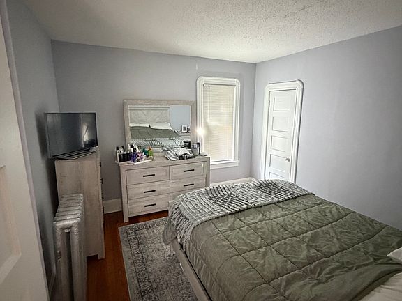 2nd image of 14 Springfield St APT 1