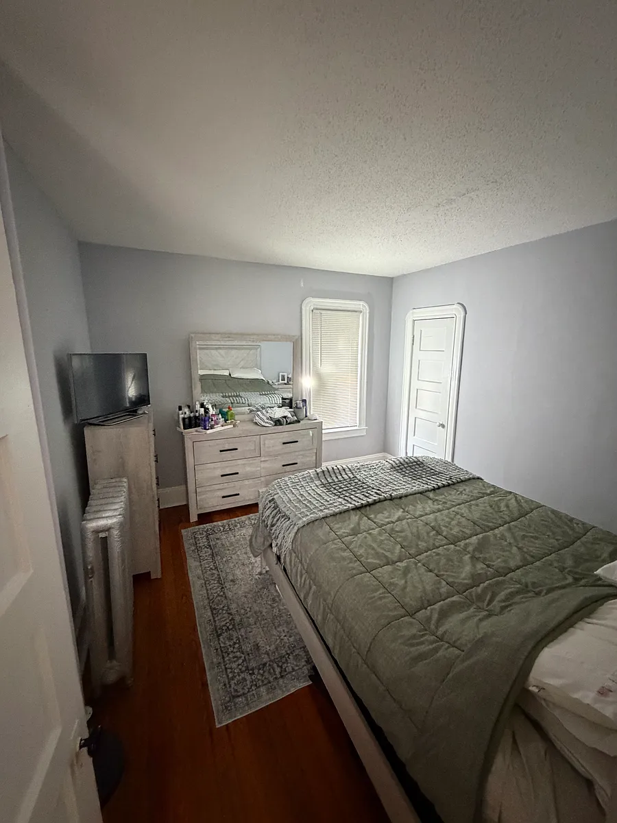 Building Photo - 14 Springfield St #1