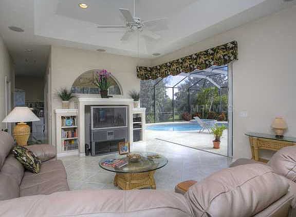 3rd image of 7801 Crest Hammock Way