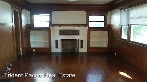 3rd image of 510 D Ave