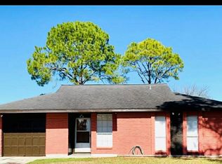 10718 Sela Ln, Houston, TX 77072