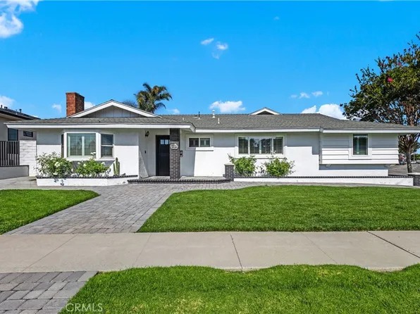 3017 Ceylon Rd, Costa Mesa, CA 92626