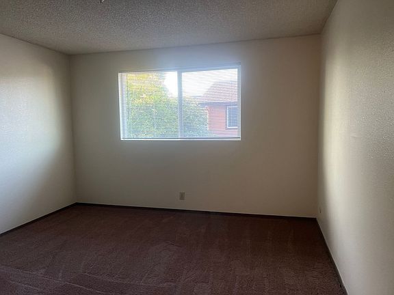 5th image of 16 & 46 S G St #46B