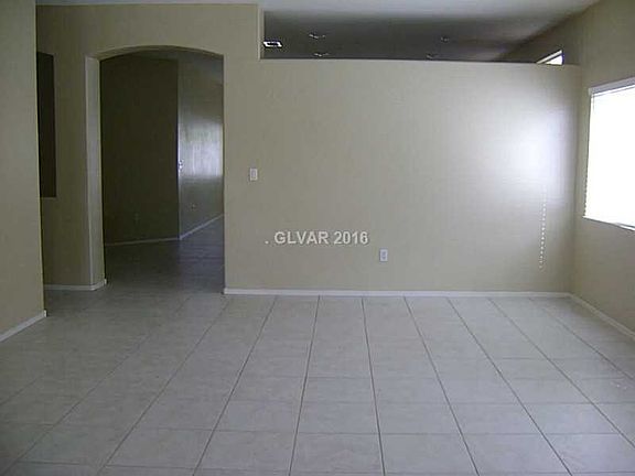 3rd image of 3212 Cherum St