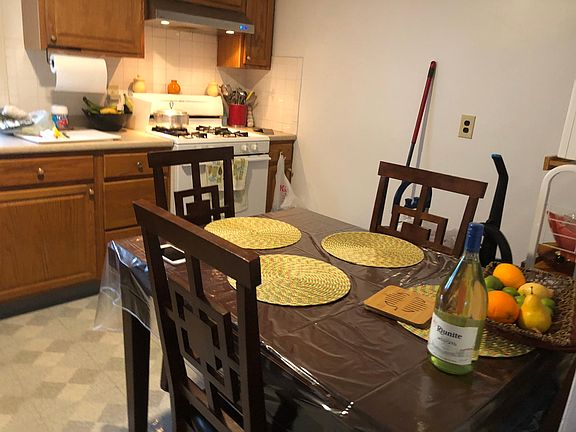 3rd image of 375 Jersey Ave #2