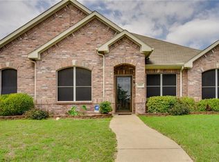 603 Mary Wilson Dr, Lancaster, TX 75146