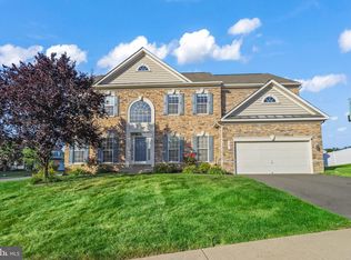 16 Latham Ln, Stafford, VA 22554