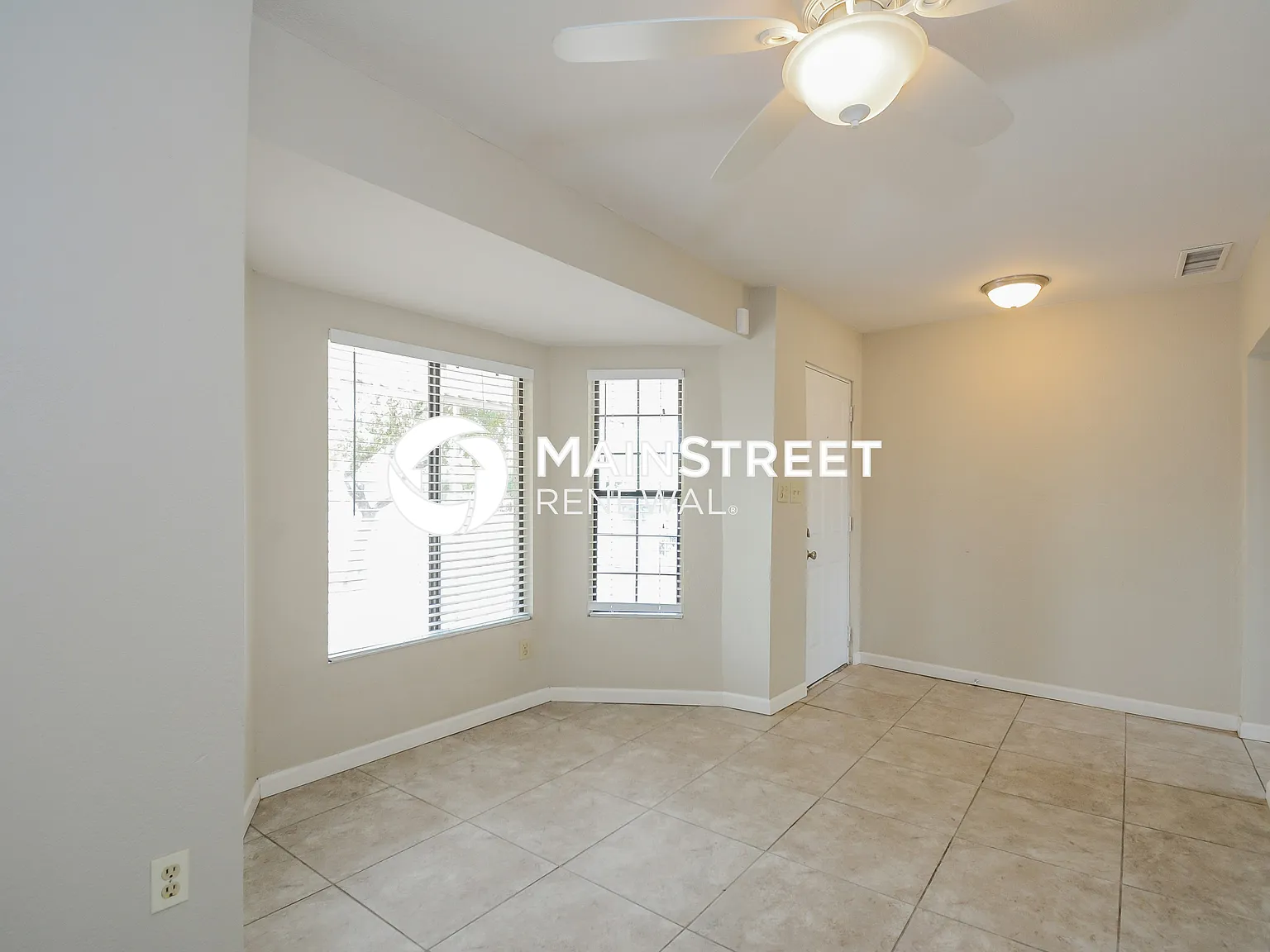 4209 S Liberty Ave — Photo 4