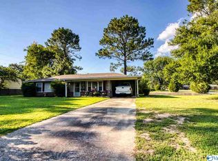 502 Eleanor Dr SW, Decatur, AL 35601