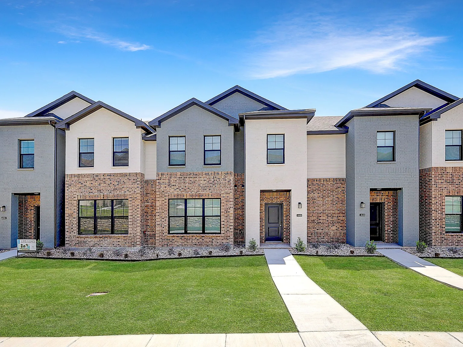 Willow Crossing Townhomes — Photo 1