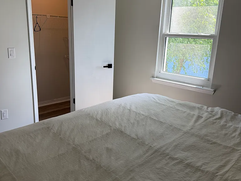 142 Hamilton Dr — Photo 10