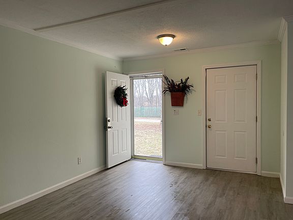 3rd image of 605 New Jersey Ave