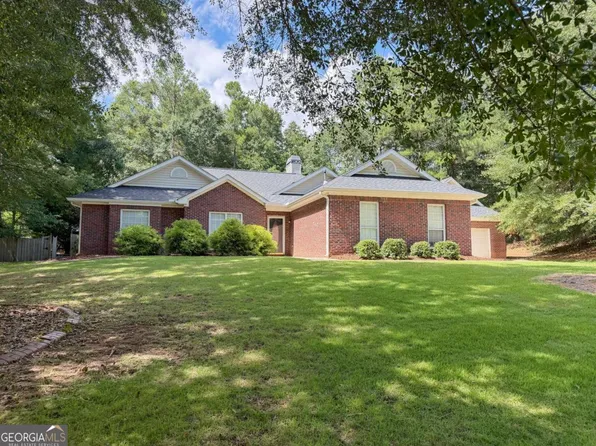 1105 River Green Ct, McDonough, GA 30252