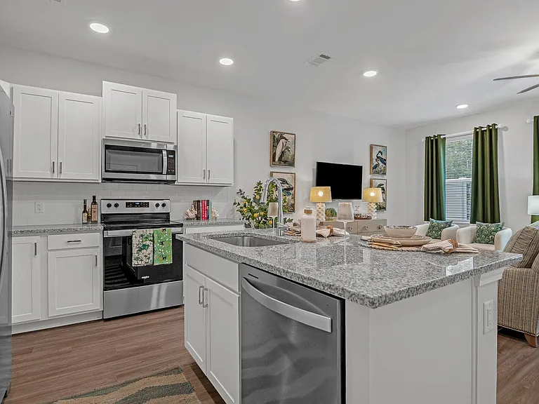 Artisan Living North Beach — Photo 10