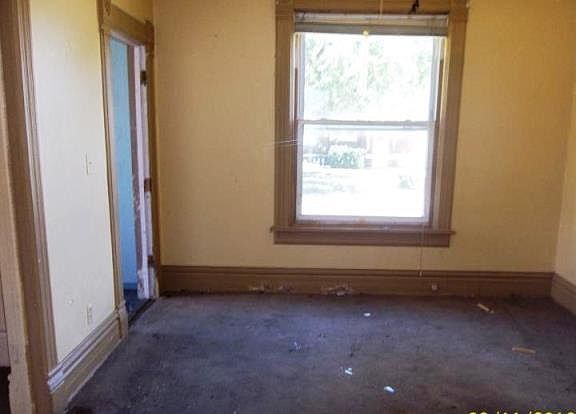 4th image of 1431 15th Ave